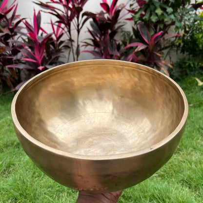 HANDMADE TIBETAN SINGING BOWL [BRONZE]