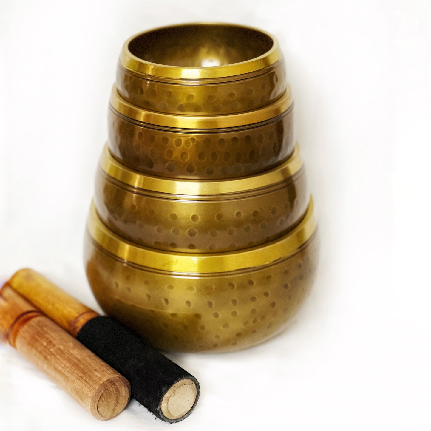 HAMMERED NEPALI SINGING BOWL [BRASS]